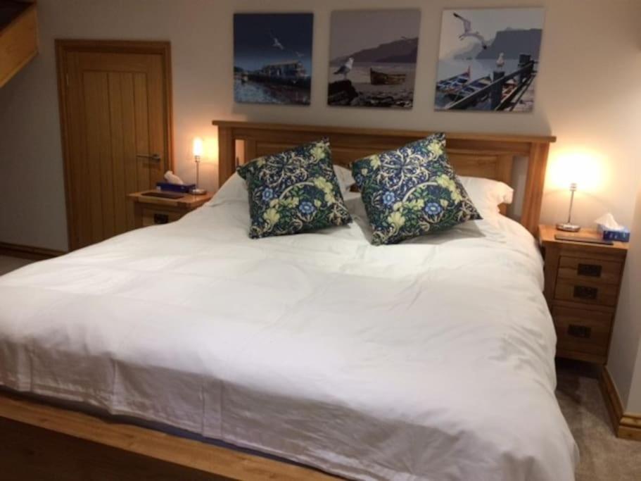River Road, Littlehampton, Executive Apartment Экстерьер фото