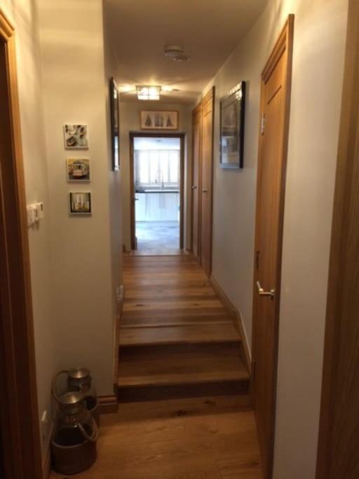 River Road, Littlehampton, Executive Apartment Экстерьер фото