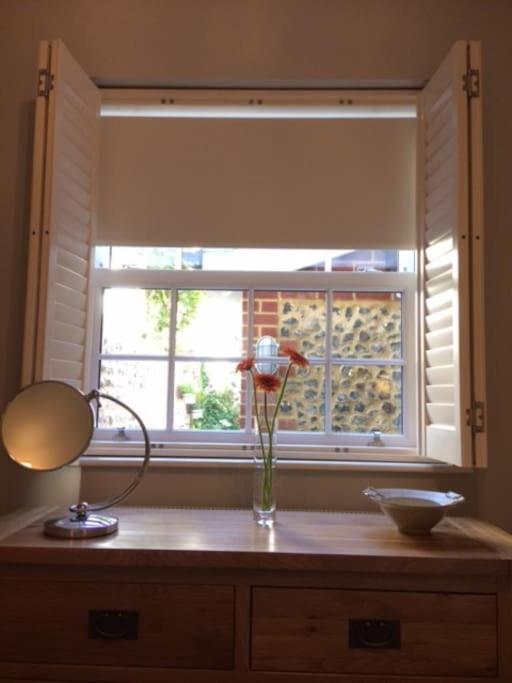 River Road, Littlehampton, Executive Apartment Экстерьер фото