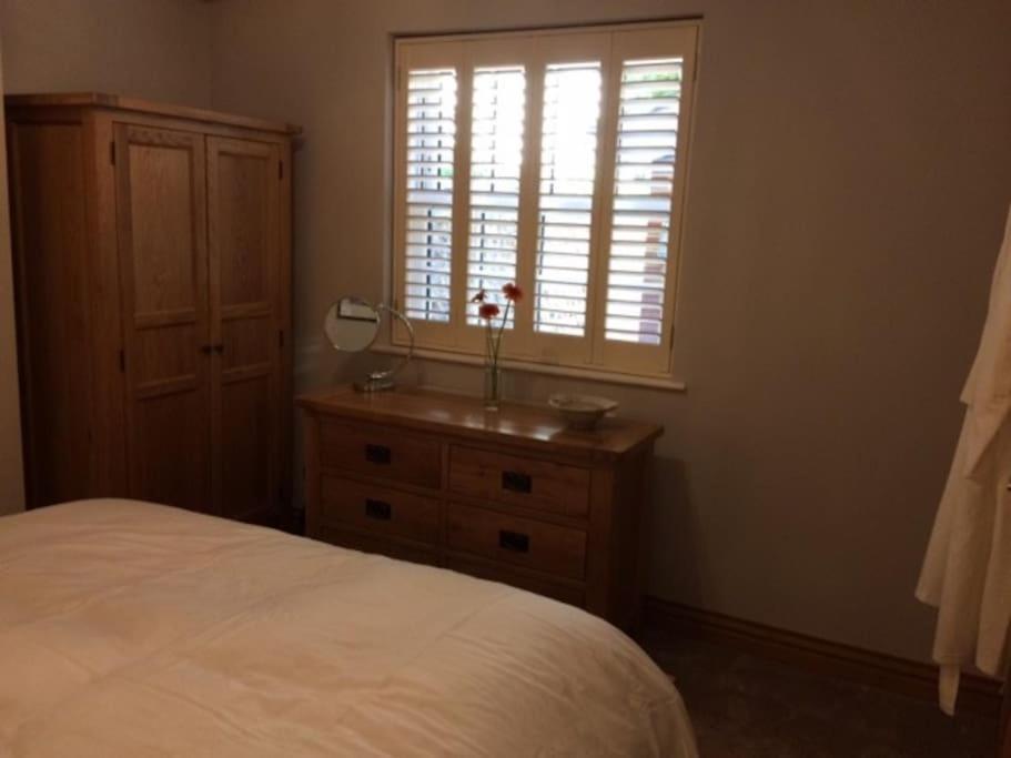 River Road, Littlehampton, Executive Apartment Экстерьер фото