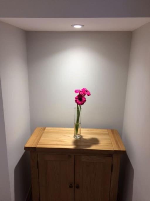 River Road, Littlehampton, Executive Apartment Экстерьер фото